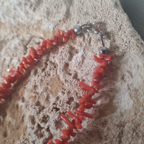 Vibrant Coral Necklace 18" - Picture 4 of 8